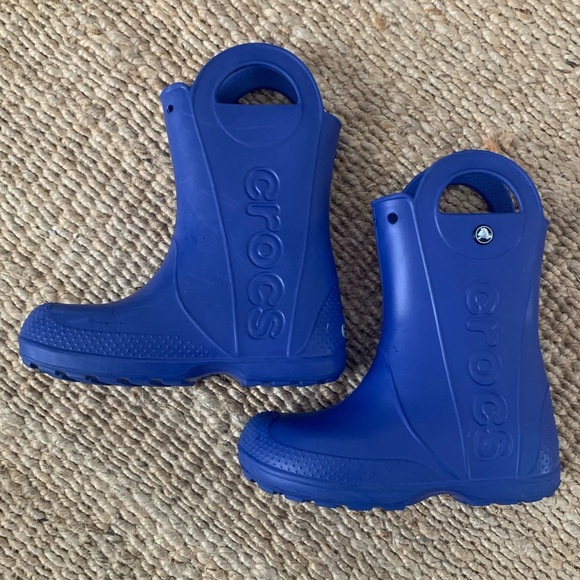 CROCS Kids’ Handle It Rain Boot - size 2 - Picture 3 of 6